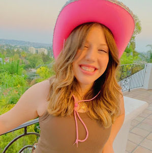 Meet your Posher, August